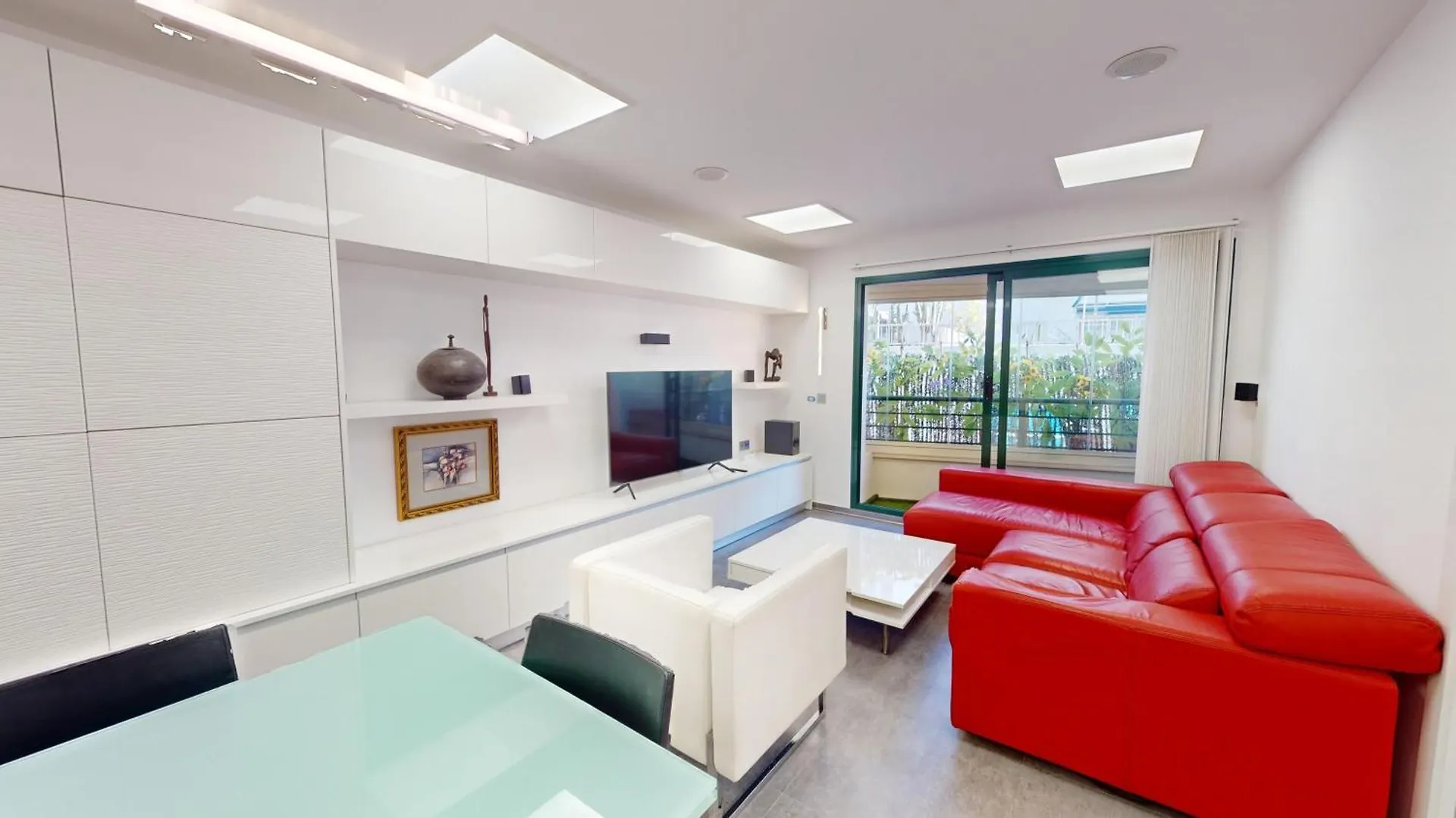 Centro Puerto Deportivo Opcion Parking Apartment Marbella Spain